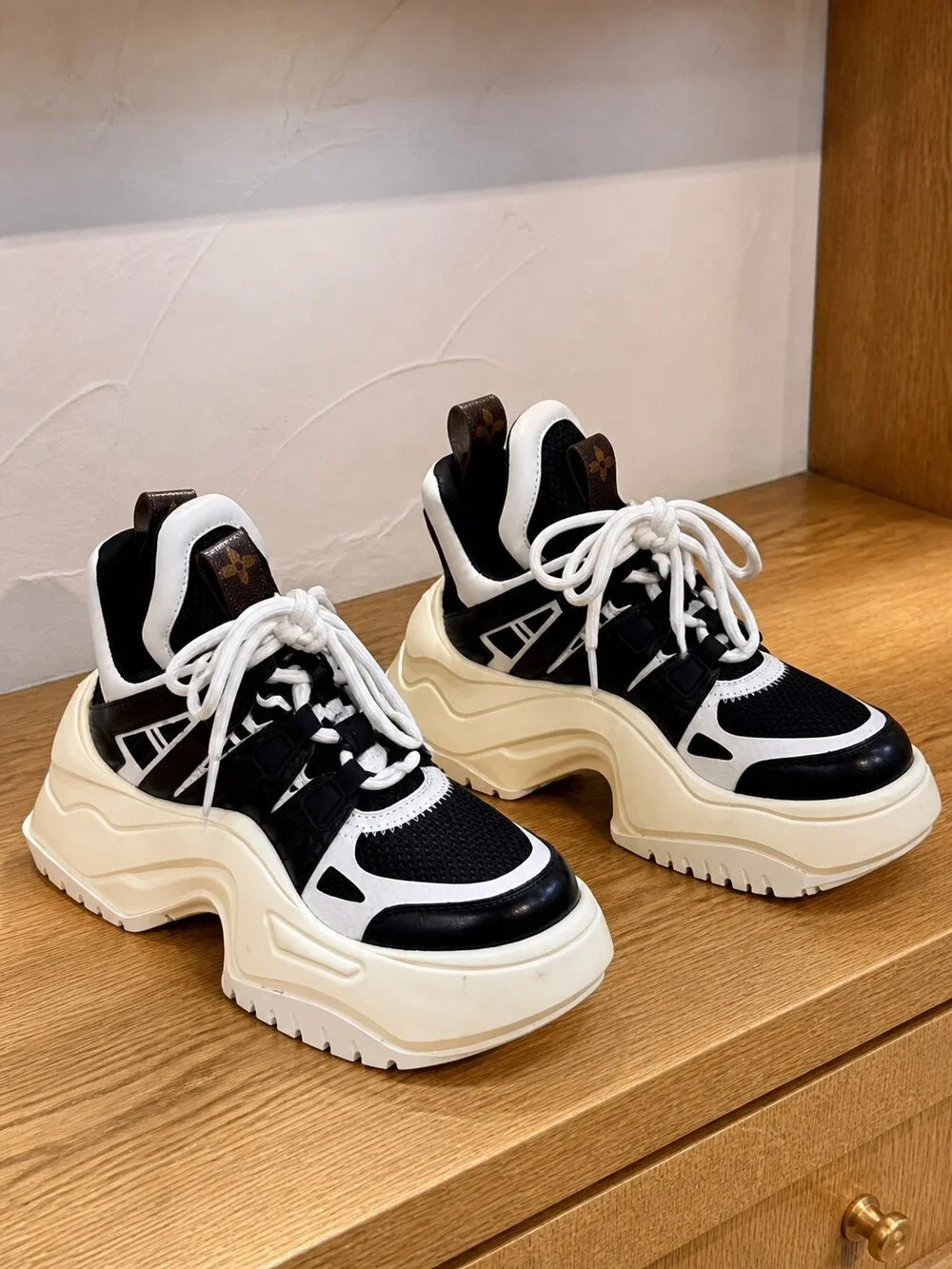Louis Vuitton Platform Sneakers US 7